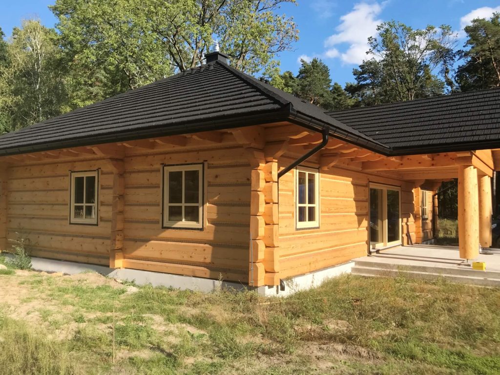 Okna sosnowe pasywne w domu z bala - Tokarczyk Kraków