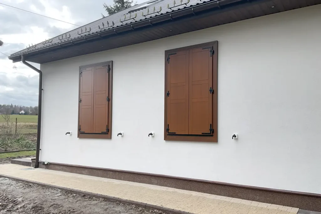 Zamykane okiennice drewniane - FHU Tokarczyk Małopolska